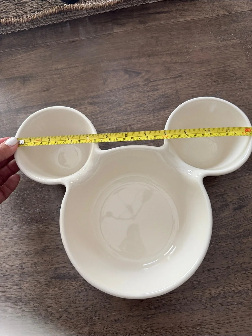 Disney/EPCOT Taste Around The World 2018 Chip And Dip Bowl